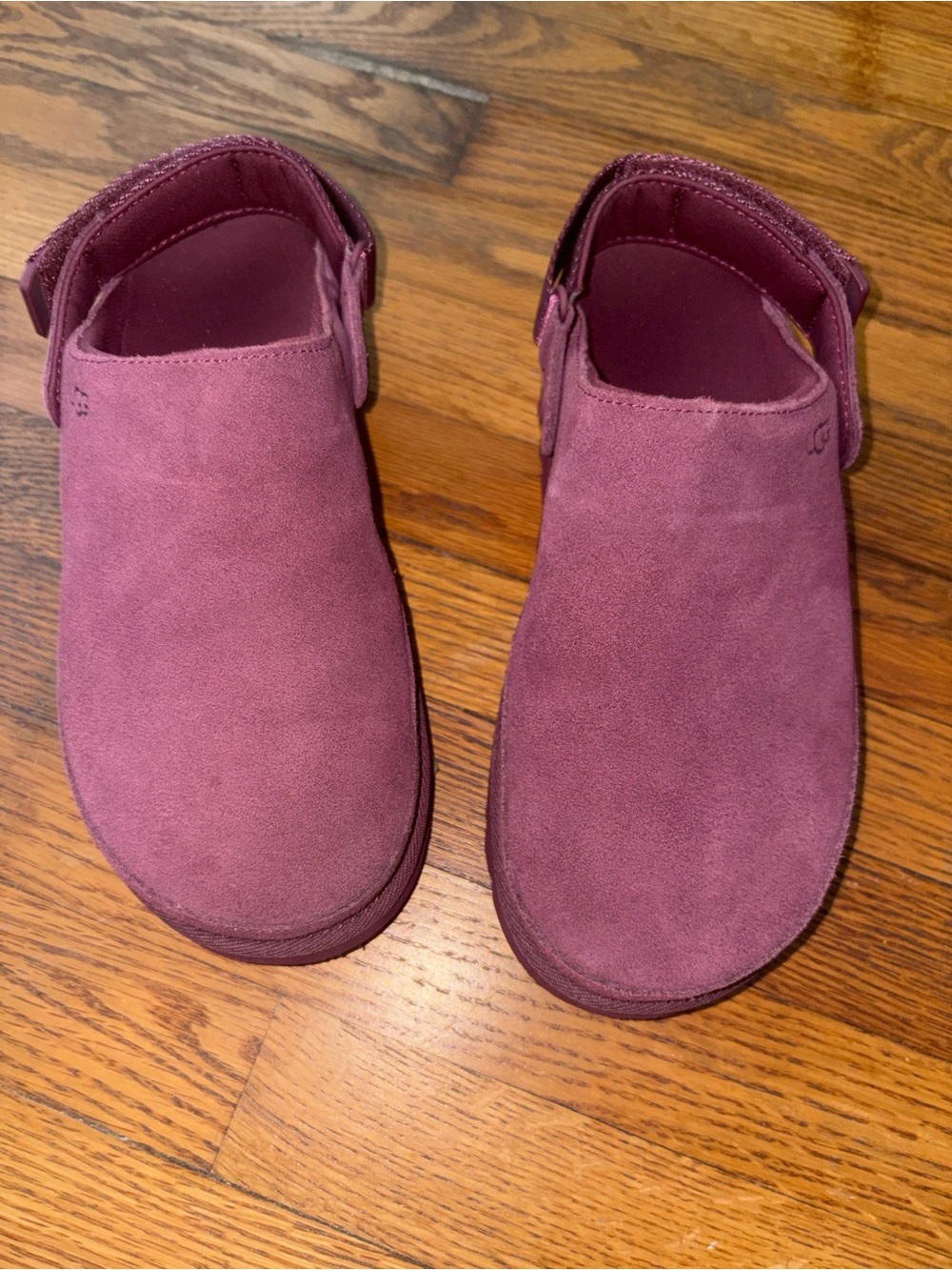 UGG Goldenstar Clog size 7 worn one time